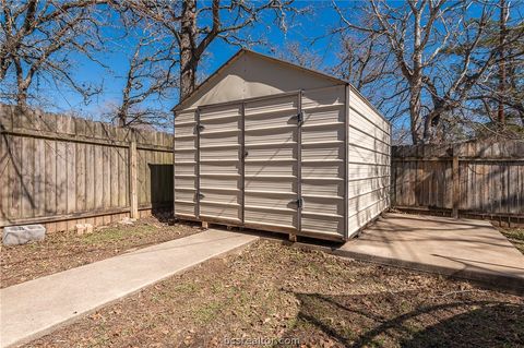 Tiny photo for 2212 Teton Drive, Bryan, TX 77803 (MLS # 26002198)