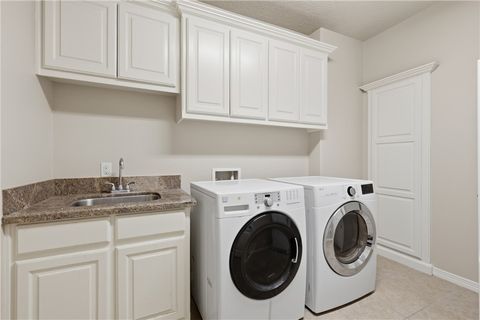 Tiny photo for 4755 Johnson Creek Loop, College Station, TX 77845 (MLS # 26006370)