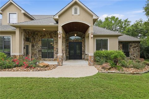 Photo of 4755 Johnson Creek Loop, College Station, TX 77845 (MLS # 26006370)