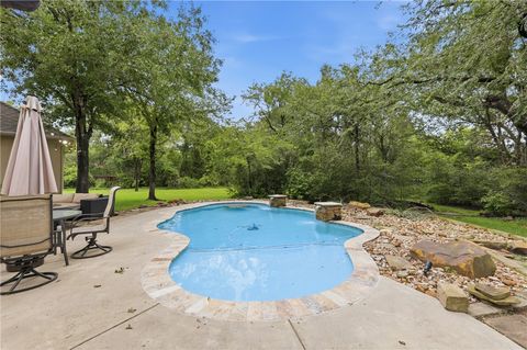 Tiny photo for 4755 Johnson Creek Loop, College Station, TX 77845 (MLS # 26006370)