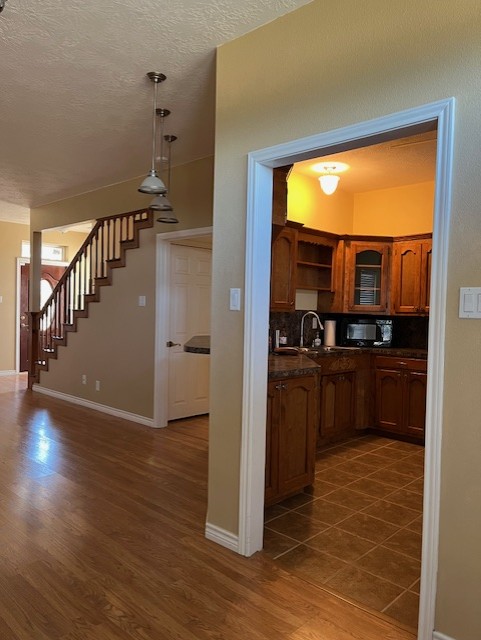 7055 County Road 129