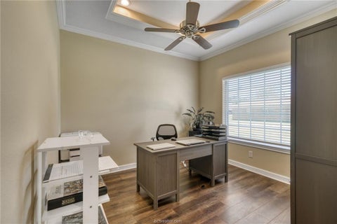 Tiny photo for 1104 Jennifer Street, Madisonville, TX 77864 (MLS # 26009346)