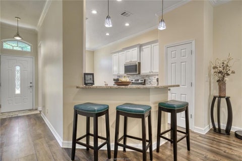 Tiny photo for 1104 Jennifer Street, Madisonville, TX 77864 (MLS # 26009346)