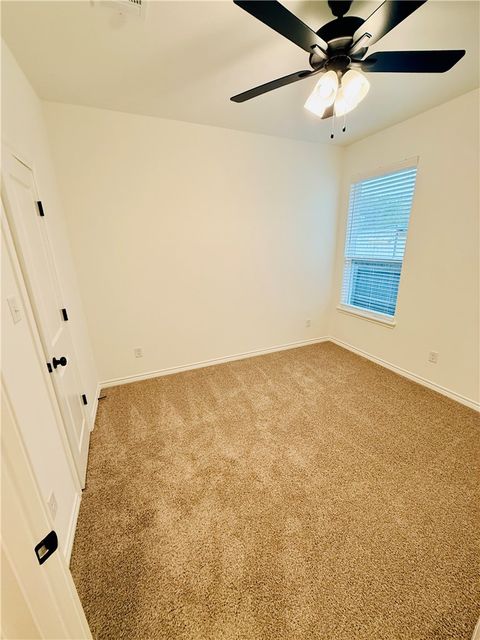 Tiny photo for 1202 Suncrest Street, Bryan, TX 77803 (MLS # 26003036)