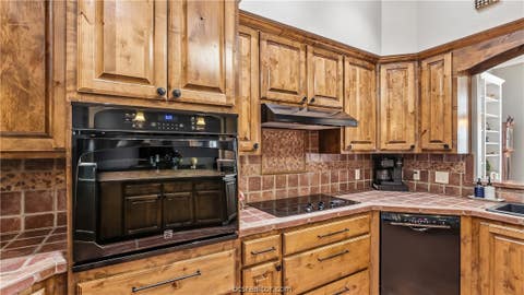 Tiny photo for 135 Apache Drive, Franklin, TX 77856 (MLS # 26009726)