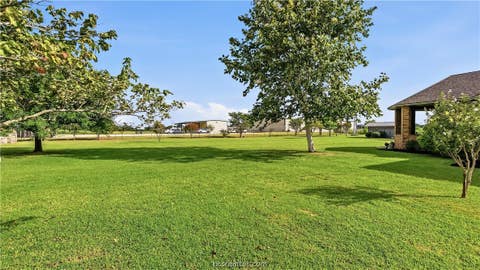 Tiny photo for 135 Apache Drive, Franklin, TX 77856 (MLS # 26009726)