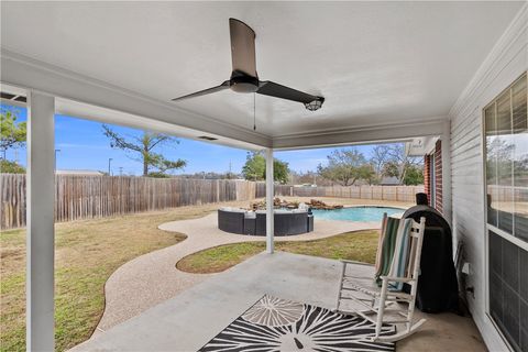 Tiny photo for 4012 Park Hurst Dr, Bryan, TX 77802 (MLS # 26001461)