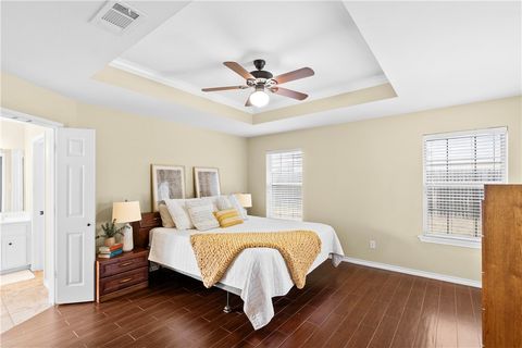 Tiny photo for 4012 Park Hurst Dr, Bryan, TX 77802 (MLS # 26001461)