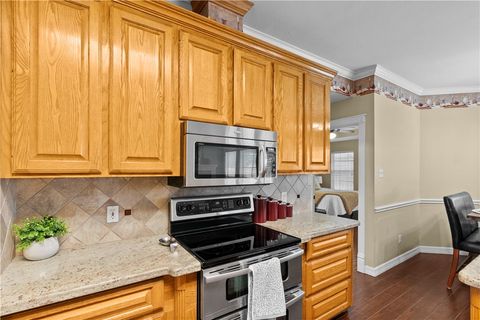 Tiny photo for 4012 Park Hurst Dr, Bryan, TX 77802 (MLS # 26001461)