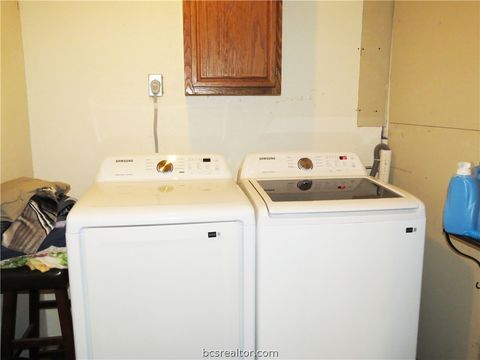 Tiny photo for 255 Siedel Rd Rd, Brookshire, TX 77423 (MLS # 26003634)