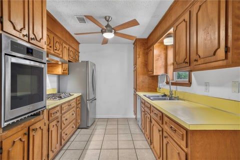 Tiny photo for 2206 DEWBERRY LANE LN, Bryan, TX 77807 (MLS # 26012064)