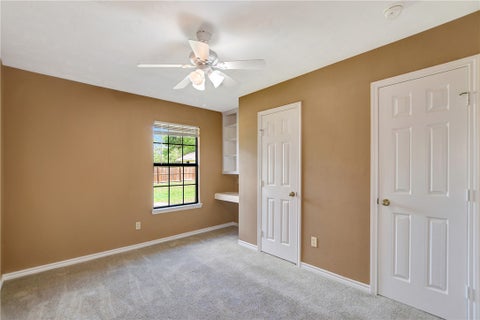 Tiny photo for 105 Ash Street, Madisonville, TX 77864 (MLS # 26012434)