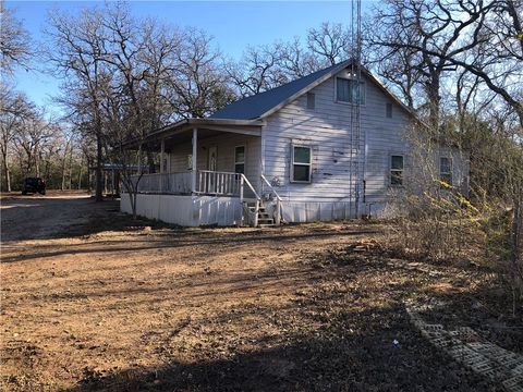 Photo of 950 Deer Hill Drive, Bryan, TX 77807 (MLS # 26000817)