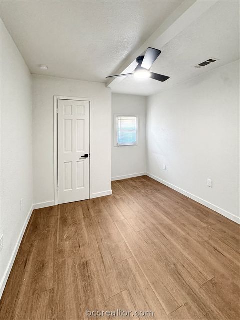 Tiny photo for 603 W Evans Street, Hearne, TX 77859 (MLS # 26002769)