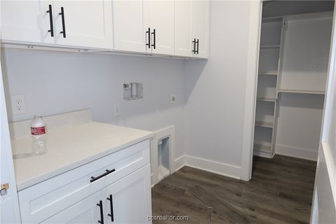 Tiny photo for 2002 Reagan Court, Bryan, TX 77802 (MLS # 26000705)