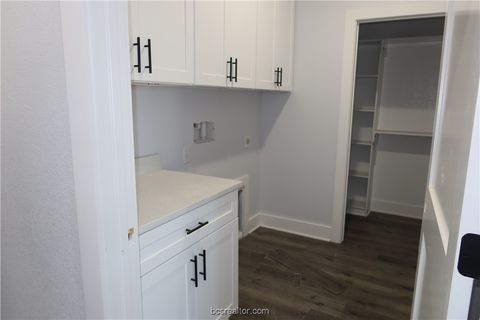 Tiny photo for 2002 Reagan Court, Bryan, TX 77802 (MLS # 26000705)