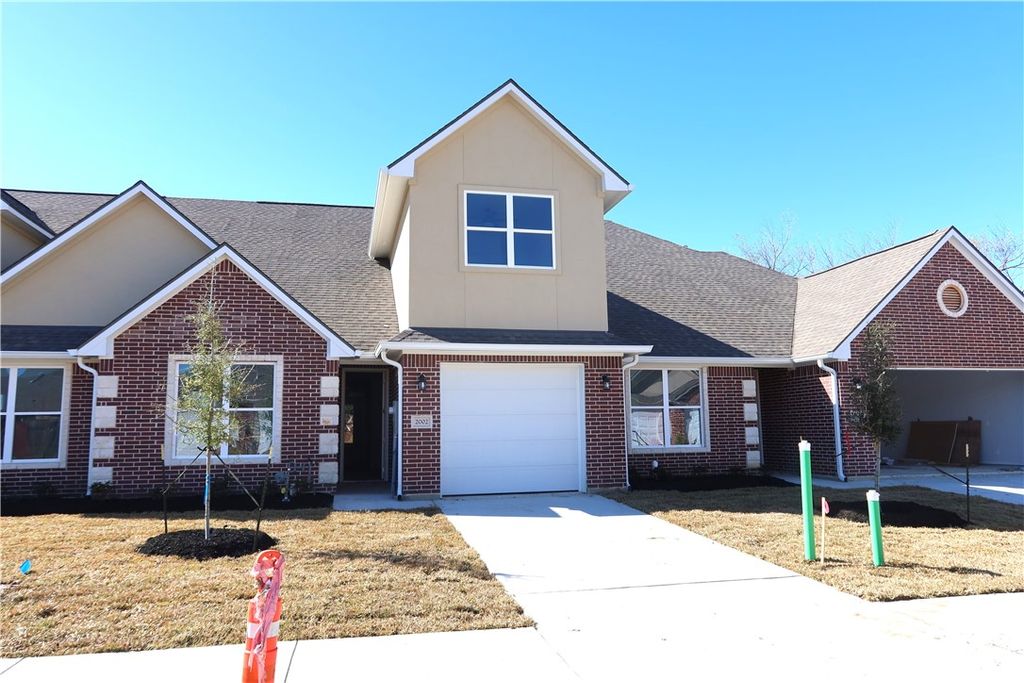 Photo of 2002 Reagan Court, Bryan, TX 77802 (MLS # 26000705)