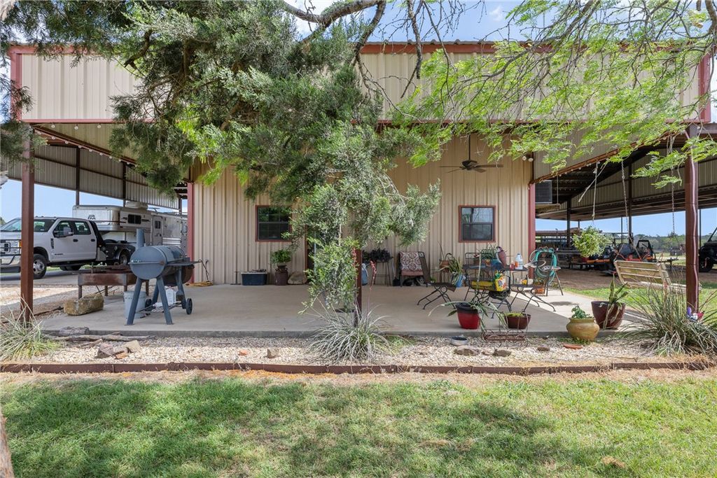 Photo of 131 CR 279, Kosse, TX 76653 (MLS # 26006216)