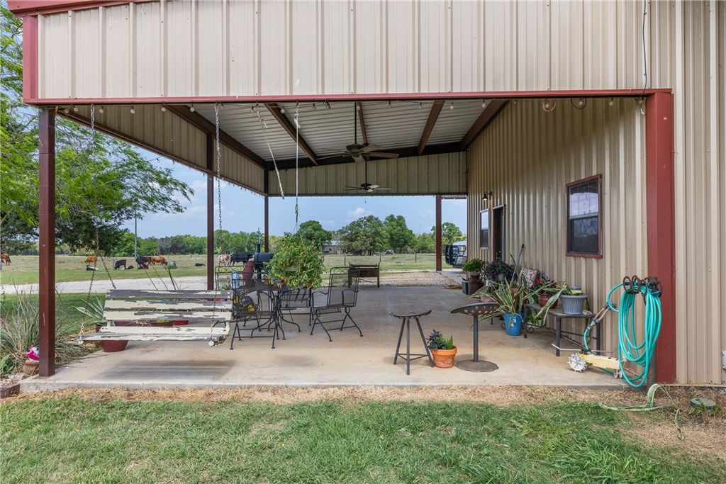 Photo of 131 CR 279, Kosse, TX 76653 (MLS # 26006216)