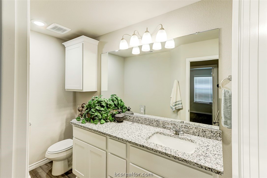 College Station, Texas 77845, United States, 4 Bedrooms Bedrooms, ,2 BathroomsBathrooms,Residential,Active,63066