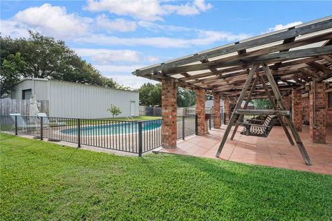 Tiny photo for 3705 Carter Creek Parkway, Bryan, TX 77802 (MLS # 26006068)