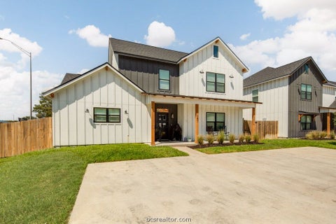 Tiny photo for 101 Sterling Street, College Station, TX 77840 (MLS # 26011572)