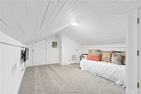 Tiny photo for 705 S Bryan Avenue, Bryan, TX 77803 (MLS # 26002560)