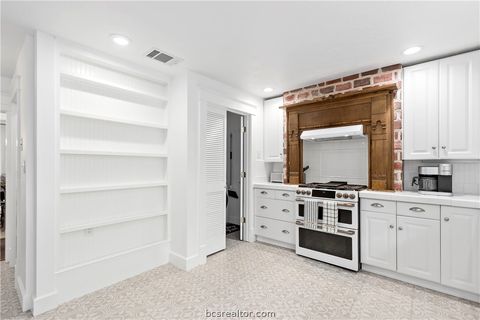 Tiny photo for 705 S Bryan Avenue, Bryan, TX 77803 (MLS # 26002560)