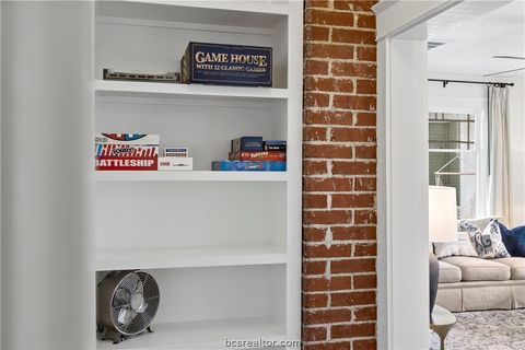 Tiny photo for 705 S Bryan Avenue, Bryan, TX 77803 (MLS # 26002560)