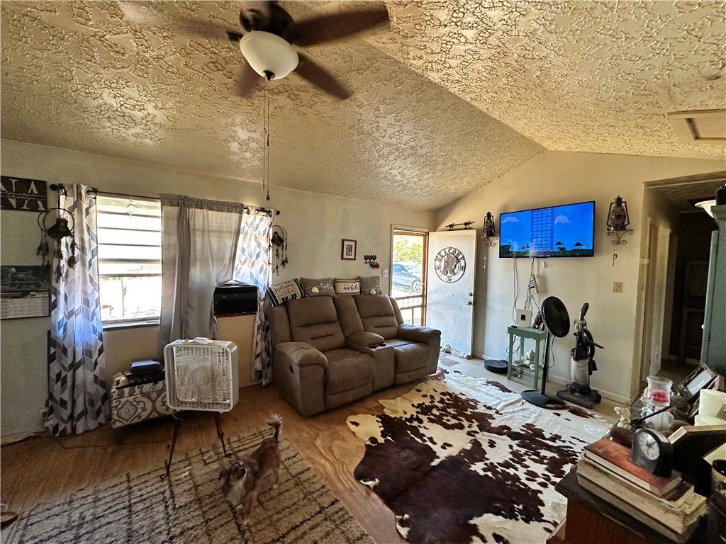 Photo of 11410 Red Hill Road, Hearne, TX 77859 (MLS # 25010813)