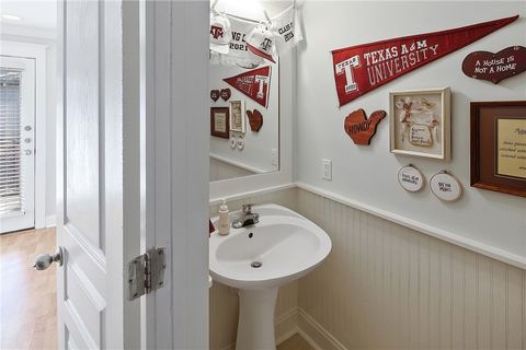 Tiny photo for 1725 Harvey Mitchell Parkway S #1731, College Station, TX 77840 (MLS # 26003985)