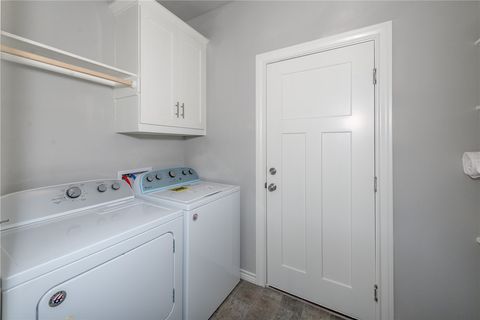 Tiny photo for 3625 Kenyon Drive, College Station, TX 77845 (MLS # 25013283)