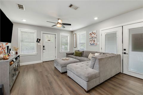 Tiny photo for 504 Eden Lane, Bryan, TX 77803 (MLS # 25012301)