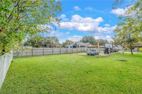 Tiny photo for 504 Eden Lane, Bryan, TX 77803 (MLS # 25012301)