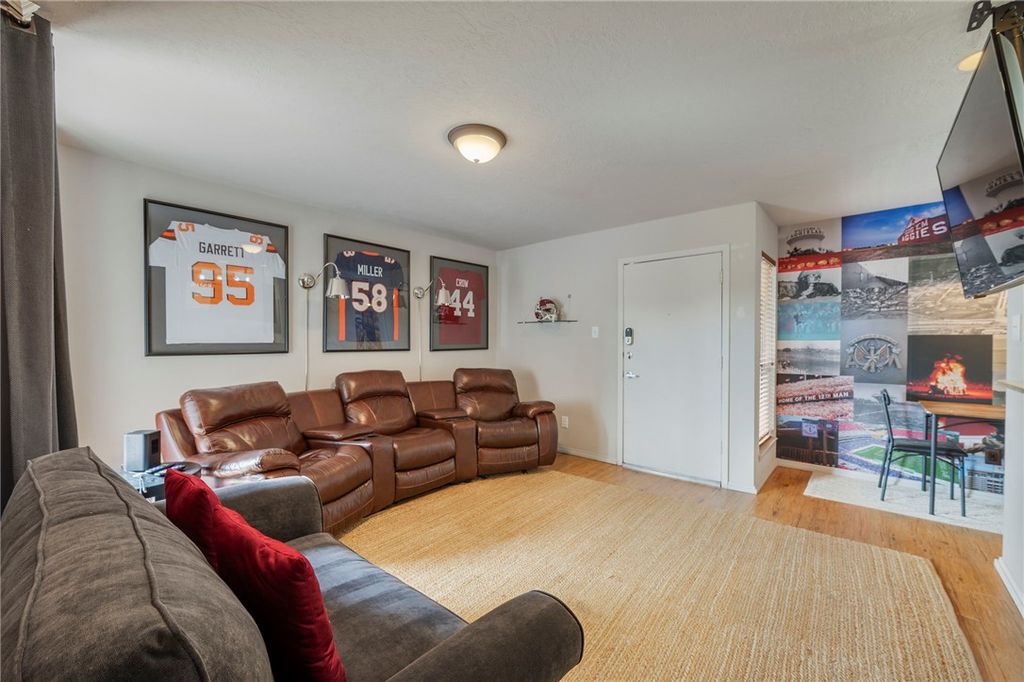 Photo of 1901 Holleman Drive W #504, College Station, TX 77840 (MLS # 26001371)