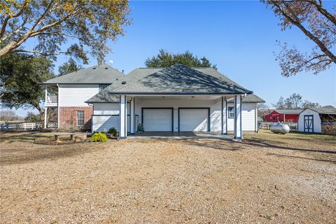 Tiny photo for 3151 Running River Lane, Washington, TX 77880 (MLS # 26001288)