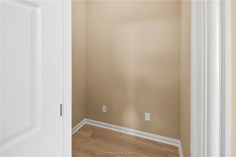 Tiny photo for 932 Dove Landing Avenue, College Station, TX 77845 (MLS # 26003809)