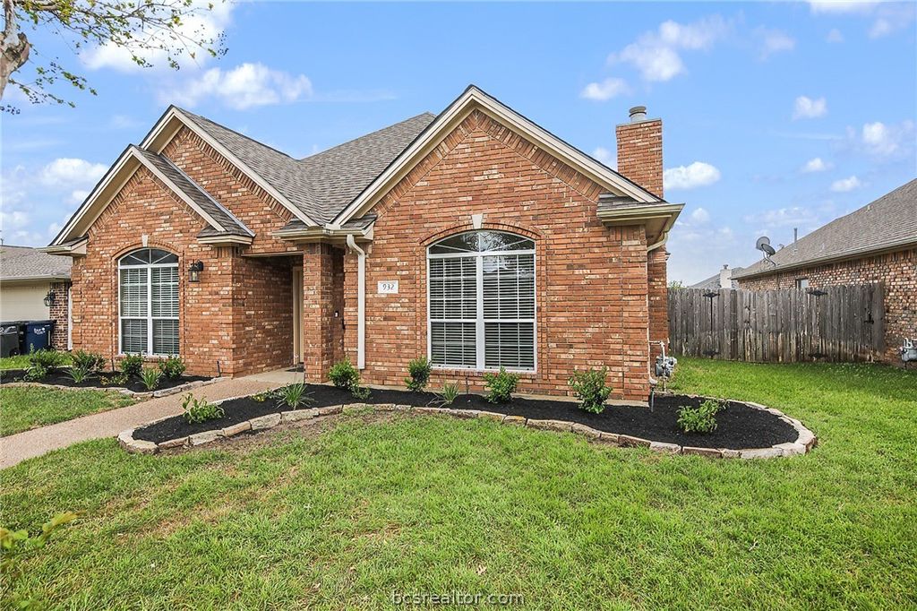 Photo of 932 Dove Landing Avenue, College Station, TX 77845 (MLS # 26003809)