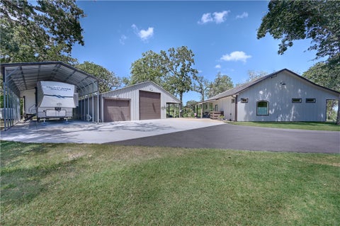 Tiny photo for 8595 Jared Road, Bellville, TX 77418 (MLS # 26009814)