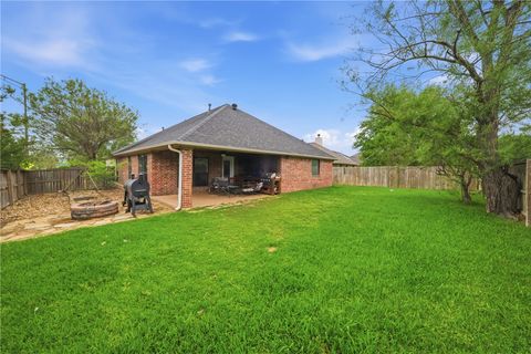 Tiny photo for 809 Emerald Dove Avenue, College Station, TX 77845 (MLS # 26004098)