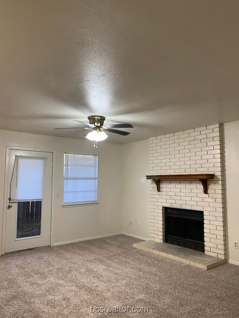 Tiny photo for 1305 W Villa Maria Road #F201, Bryan, TX 77801 (MLS # 26001234)