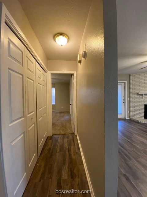 Tiny photo for 1305 W Villa Maria Road #F201, Bryan, TX 77801 (MLS # 26001234)