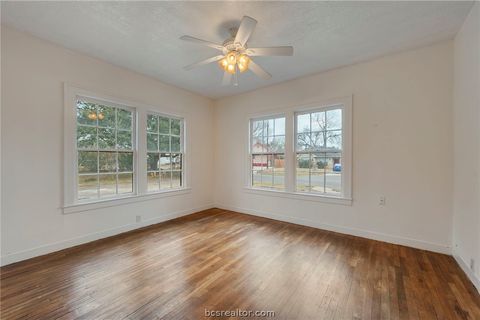 Tiny photo for 409 N Hutchins St, Bryan, TX 77803 (MLS # 26001694)