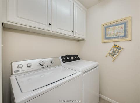 Tiny photo for 4607 Park Hollow Circle, Bryan, TX 77802 (MLS # 26006999)