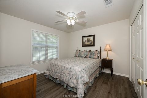 Tiny photo for 4607 Park Hollow Circle, Bryan, TX 77802 (MLS # 26006999)