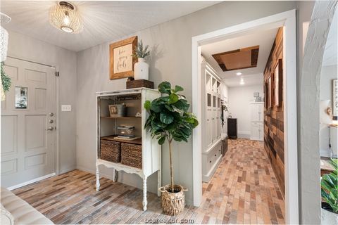 Tiny photo for 2512 Towering Oaks Drive, Bryan, TX 77802 (MLS # 26004039)