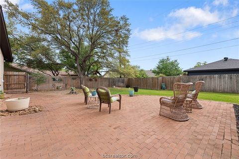 Tiny photo for 2512 Towering Oaks Drive, Bryan, TX 77802 (MLS # 26004039)