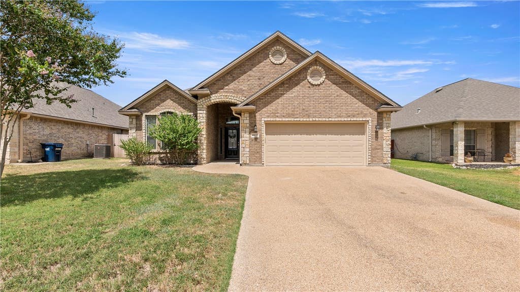 Photo of 8413 Alison Avenue, College Station, TX 77845 (MLS # 26009999)