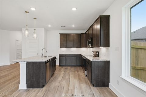 Tiny photo for 4807 Underbrush Crossing, Bryan, TX 77845 (MLS # 26007524)