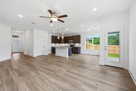Tiny photo for 4807 Underbrush Crossing, Bryan, TX 77845 (MLS # 26007524)
